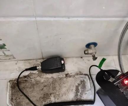 肃宁屋顶漏水维修公司分享下卫生间漏水的危害及解决方法